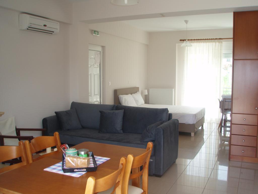 קלמאטה Elea Apartments מראה חיצוני תמונה